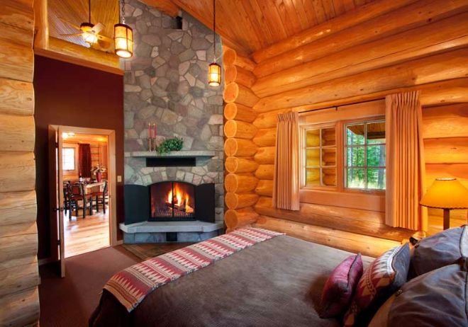 Jasper alpine resort cabin bedroom