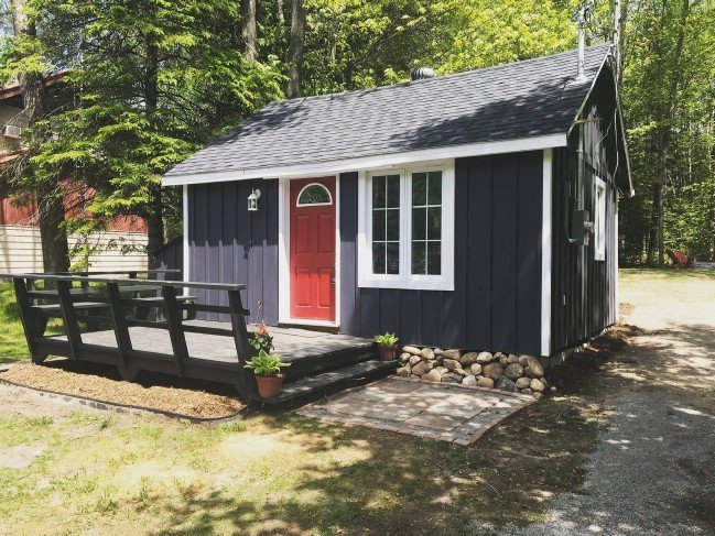 The Little Blue Bunkie Is a Little Blue Dream Vacation House