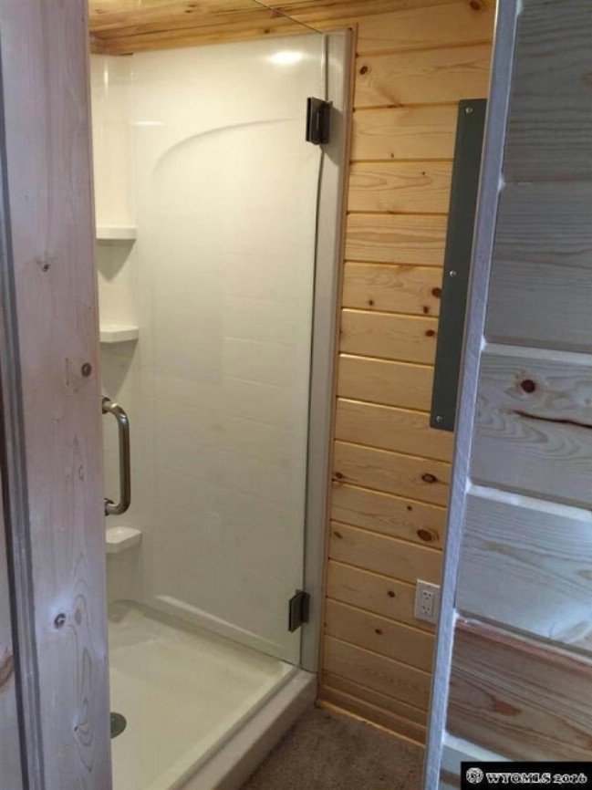 Wyoming Tiny House Full of Amenities Sells for ,000