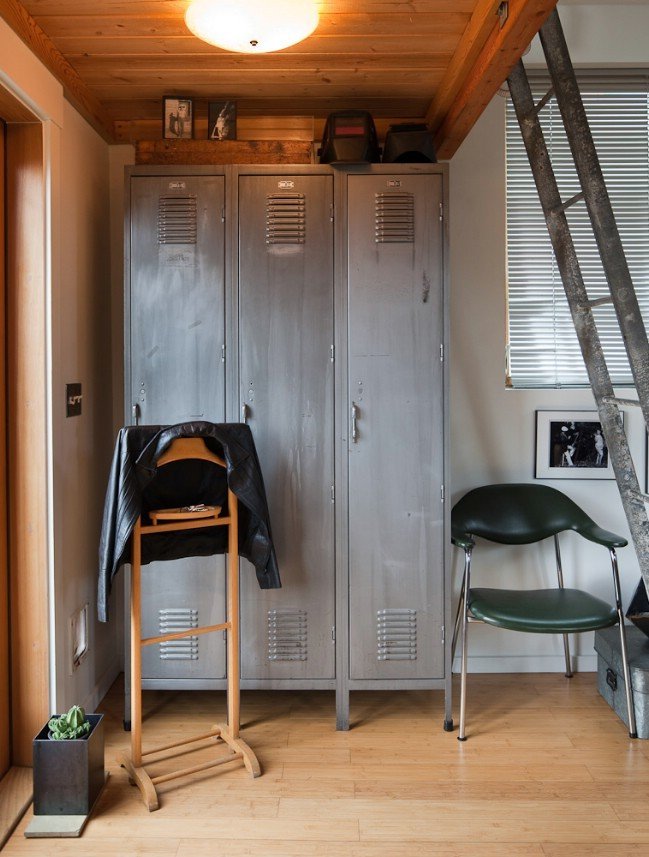 It Started Out as an Ordinary Garage … It Became a Stunning Tiny House