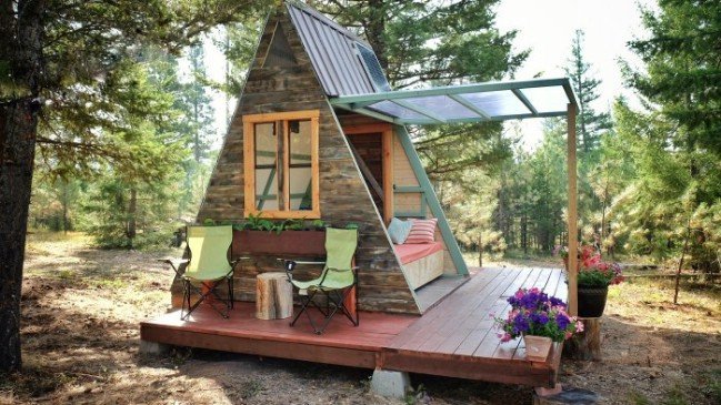 This Tiny A-Frame Cabin Took 3 Weeks to Build and Cost Just 0