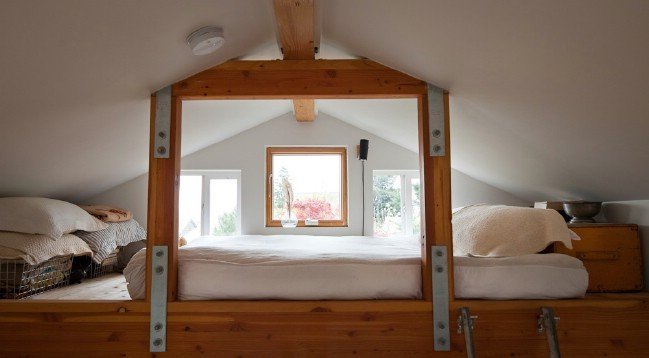 It Started Out as an Ordinary Garage … It Became a Stunning Tiny House