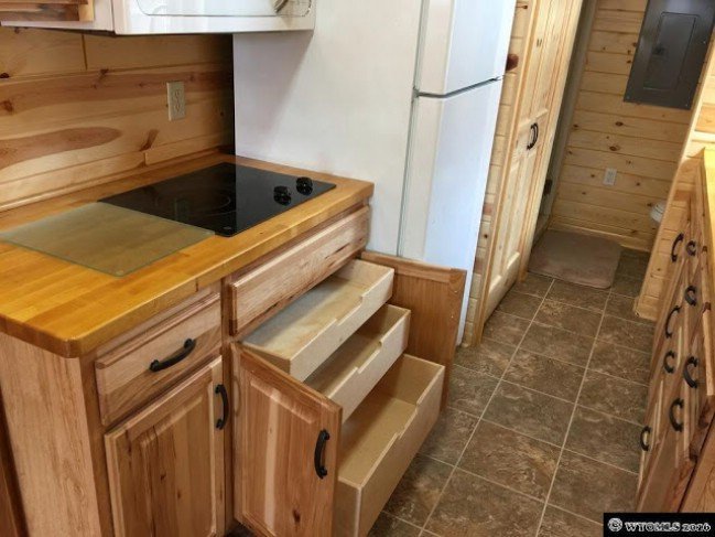 Wyoming Tiny House Full of Amenities Sells for ,000