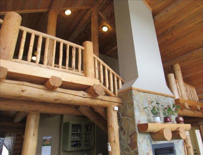 Montana log cabin interior