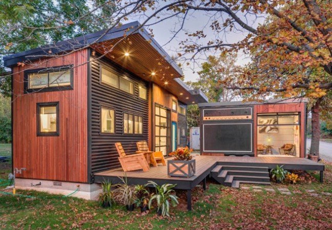 The Amplified Tiny House is a 400 Square Foot Cozy Paradise