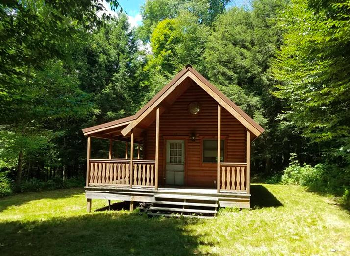 Cabin in Taylor, NY $78,000