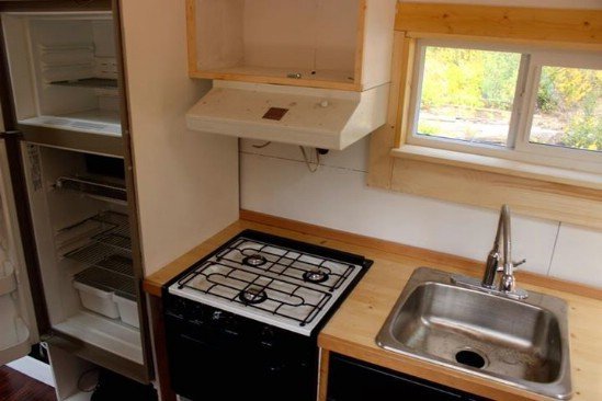 Functionality and Style Meet in This Canadian Tiny House For Sale