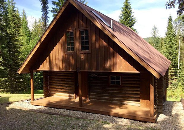 Montana log cabin