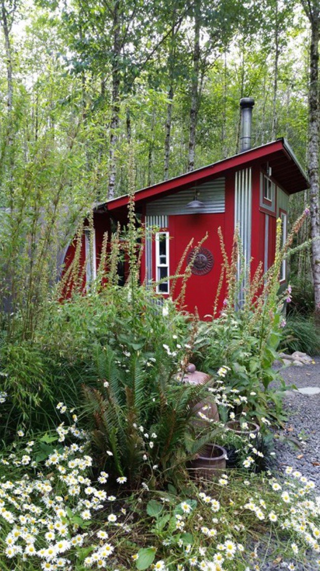 This Tiny Cabin in Olympia is a Steal at ,500