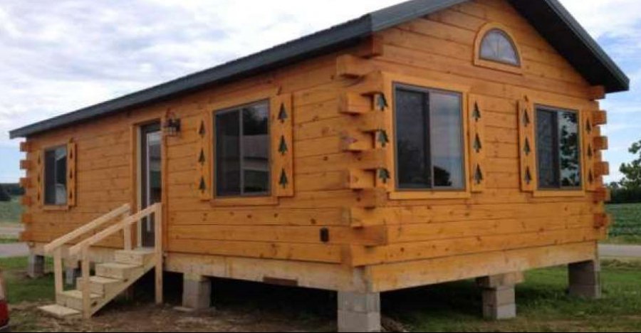 A Mobile Log Cabin with a Cozy Interior for only $36,000