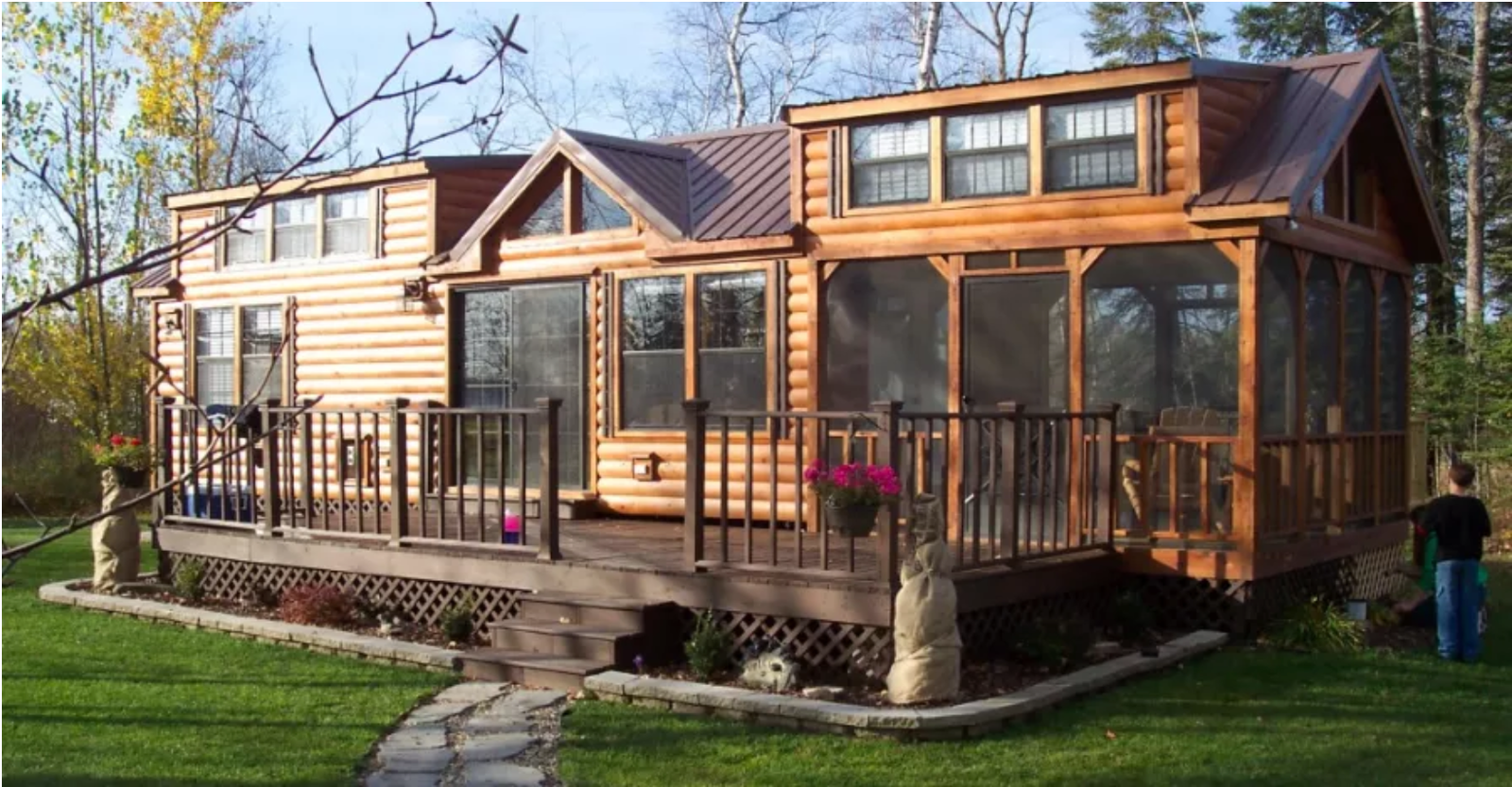 These Park Model Log Cabins Give You The Best Of Both Worlds