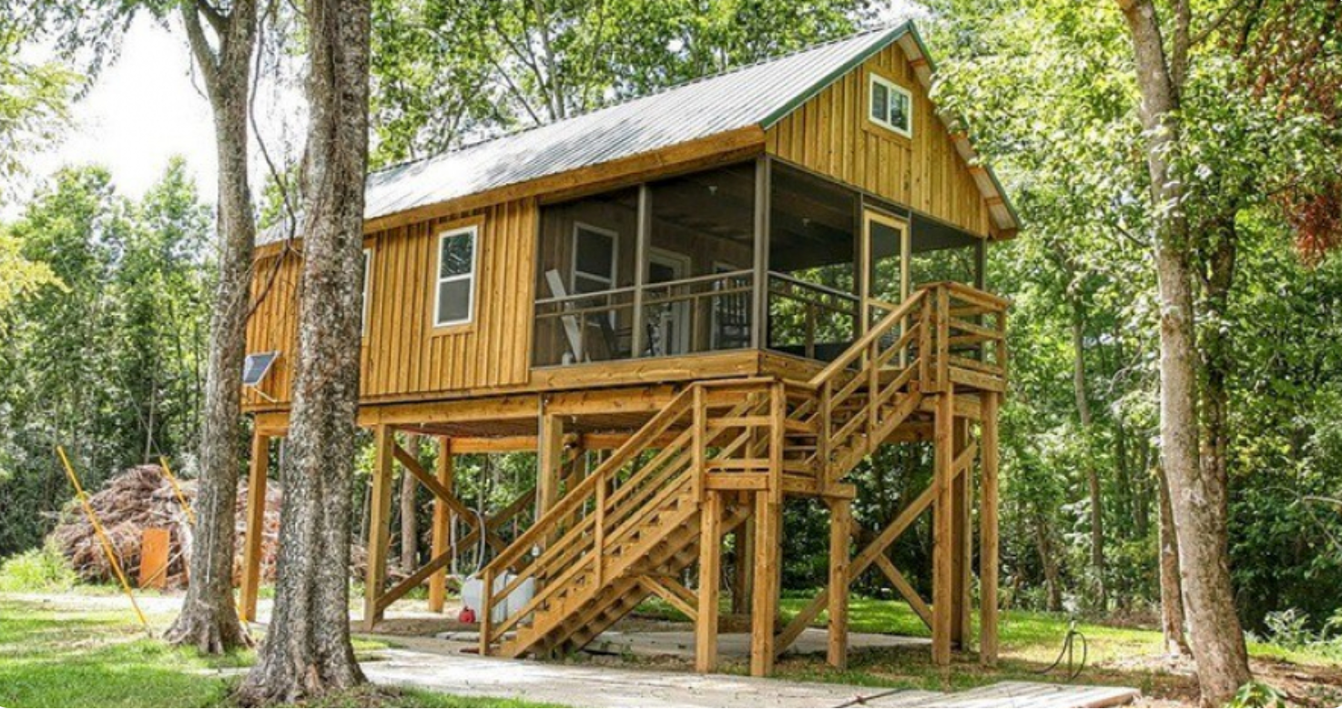 Relaxing Treehouse With Nature Trails In North Carolina